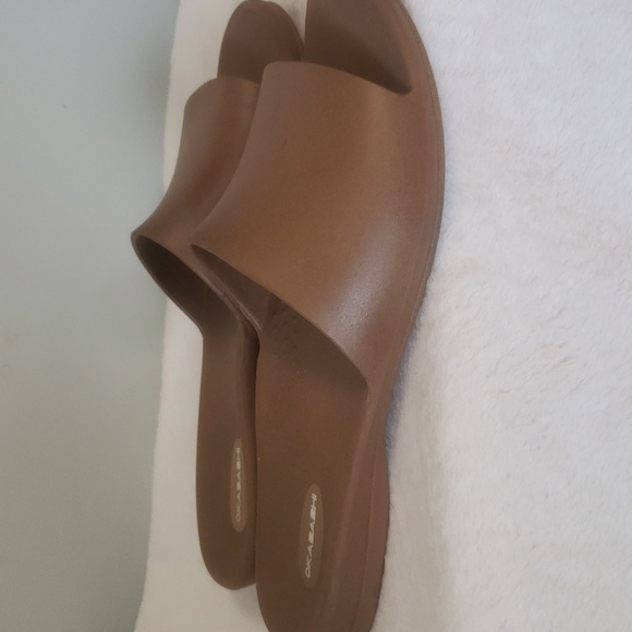 Okabashi Shoes - OKABASHI SLIP ON SANDALS